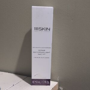 111SKIN Repair Day Cream Light NAC Y²™